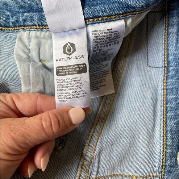 Levi's Ribcage Straight Ankle Distressed medium wash jeans size 32 - Picture 10 of 10